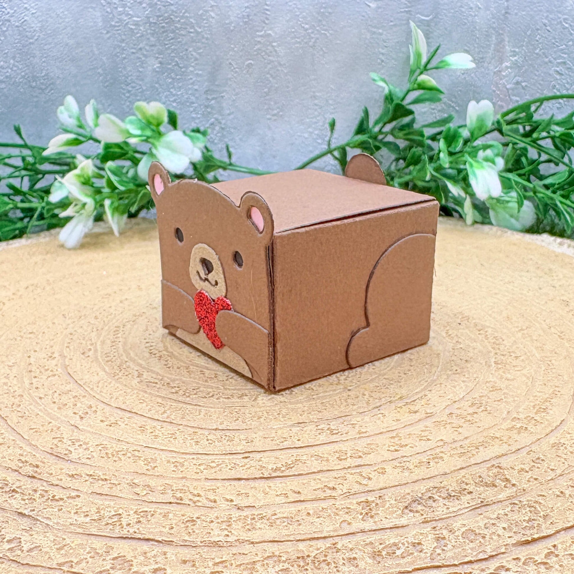 Brown Bear Holding Heart Miniature Gift Box-1