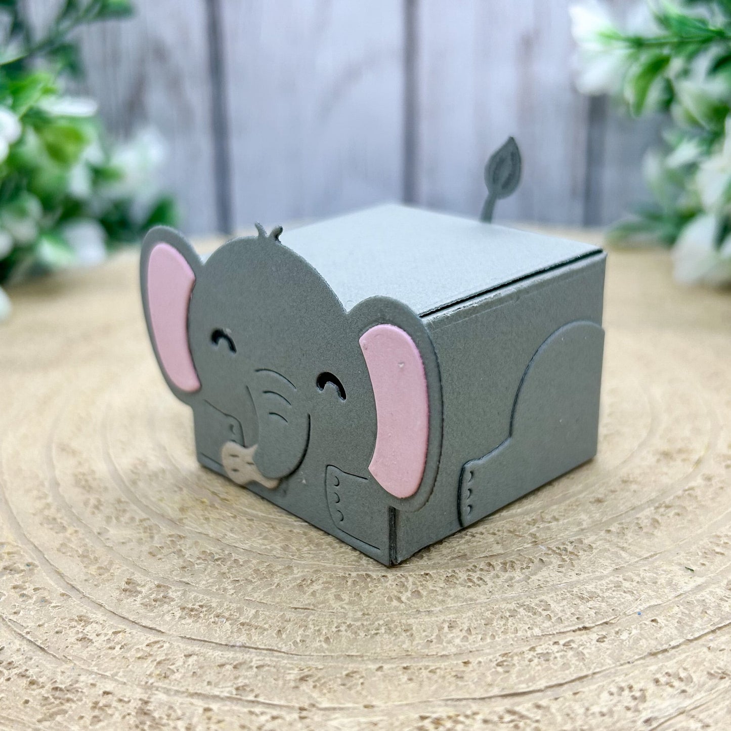 Cute Elephant Miniature Gift Box-1