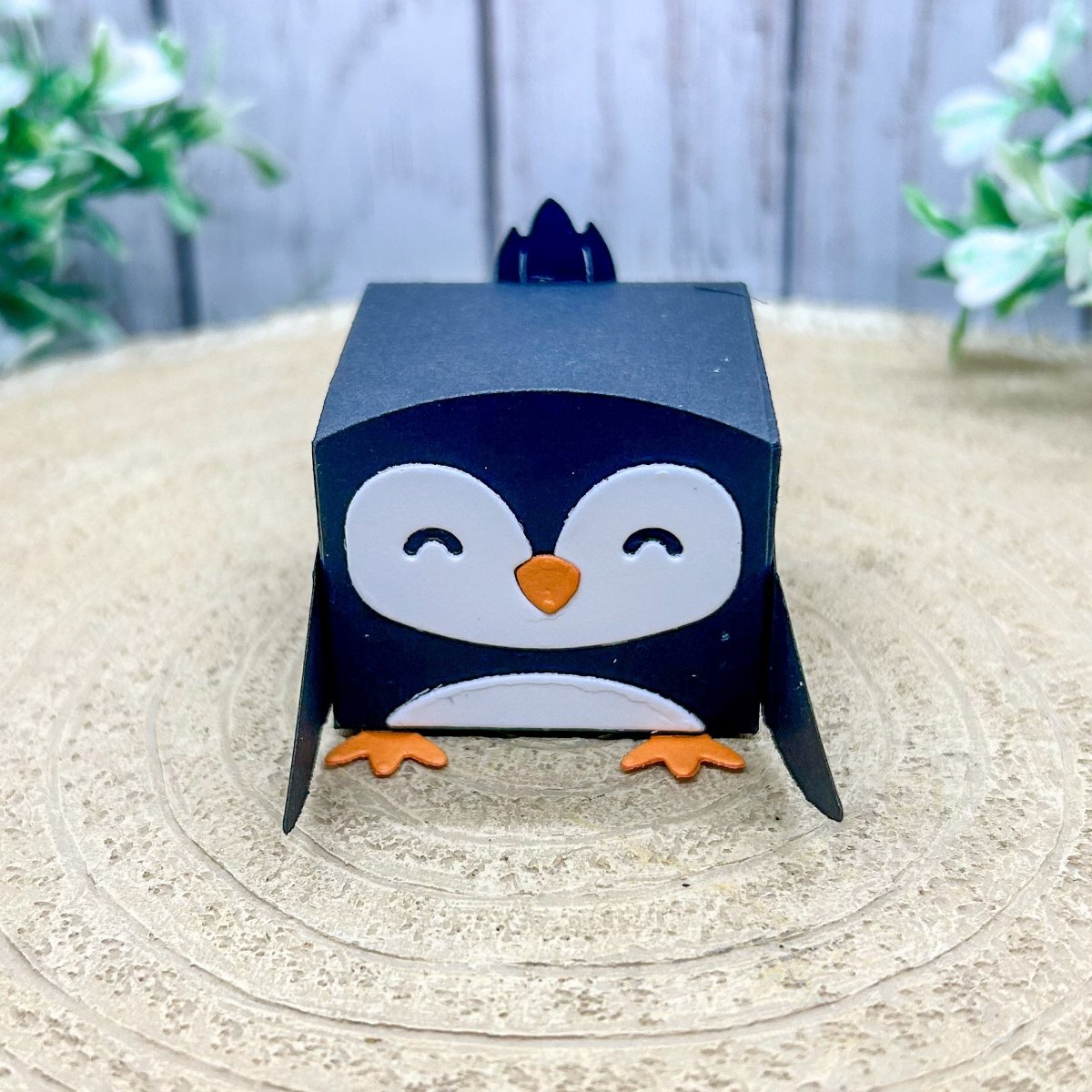 Penguin Miniature Gift Box-1
